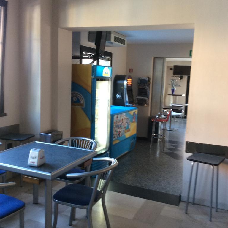 Отель Caffetteria Dell'Angolo Borghetto Secondo Экстерьер фото
