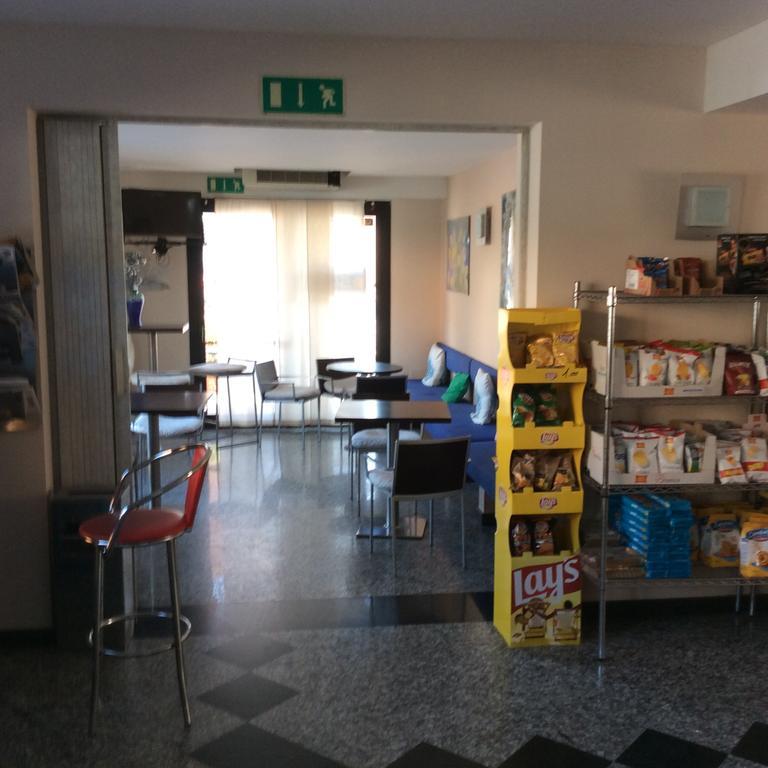 Отель Caffetteria Dell'Angolo Borghetto Secondo Экстерьер фото